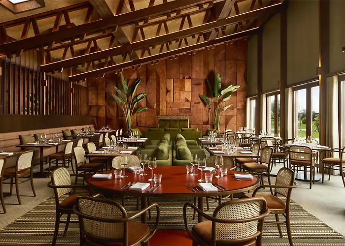 Tivoli Estela Golf & Porto 4*